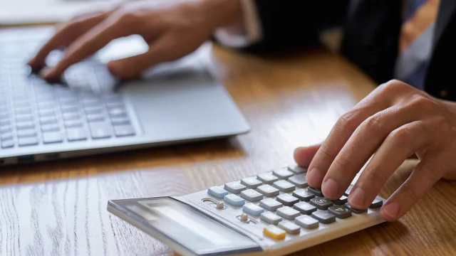 イベント予算 見直し